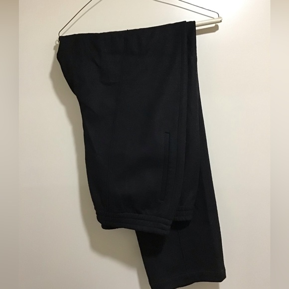 Rag and Bone New York warm, soft and comfortable black leggings in XL - Picture 2 of 5